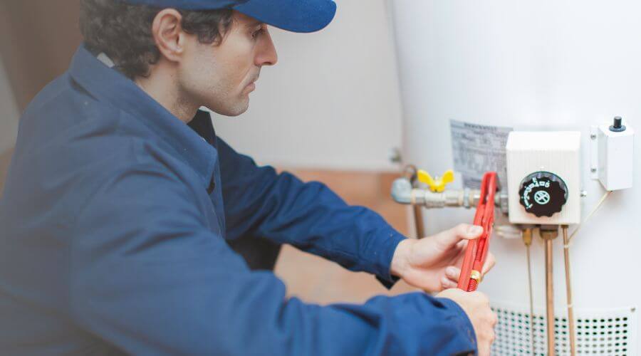 Local water heater installation in Salol, MN